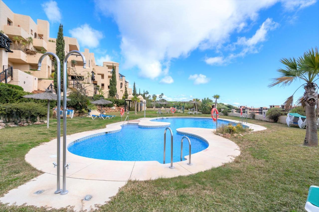 9 Penthouse With Amazing Sea Views, Close To Golf Manilva Duquesa Exteriér fotografie