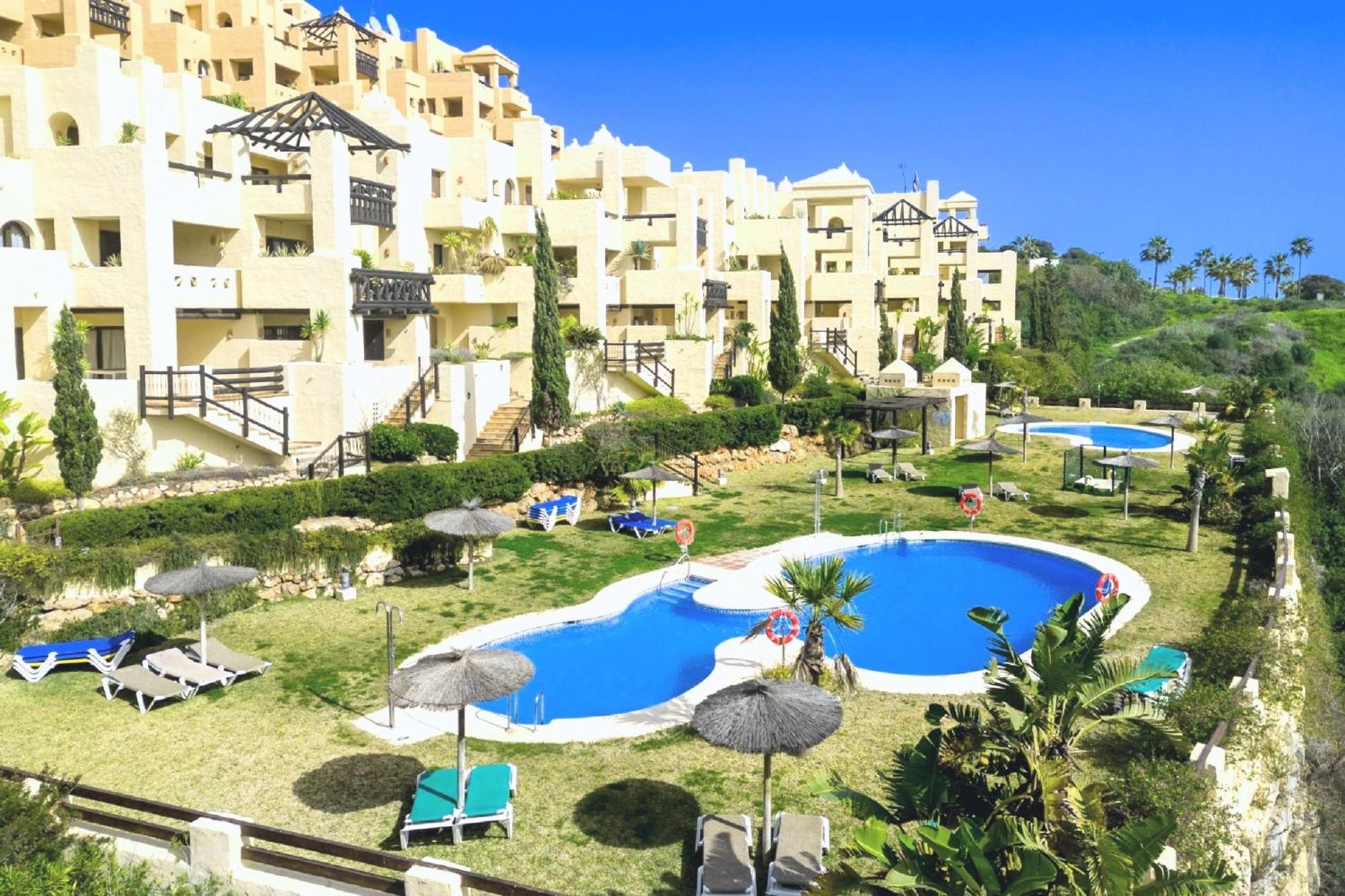 9 Penthouse With Amazing Sea Views, Close To Golf Manilva Duquesa Exteriér fotografie